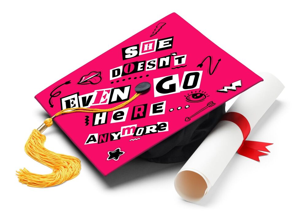 2814 She Doesn't Even Go Here... Anymore Graduation Cap Topper